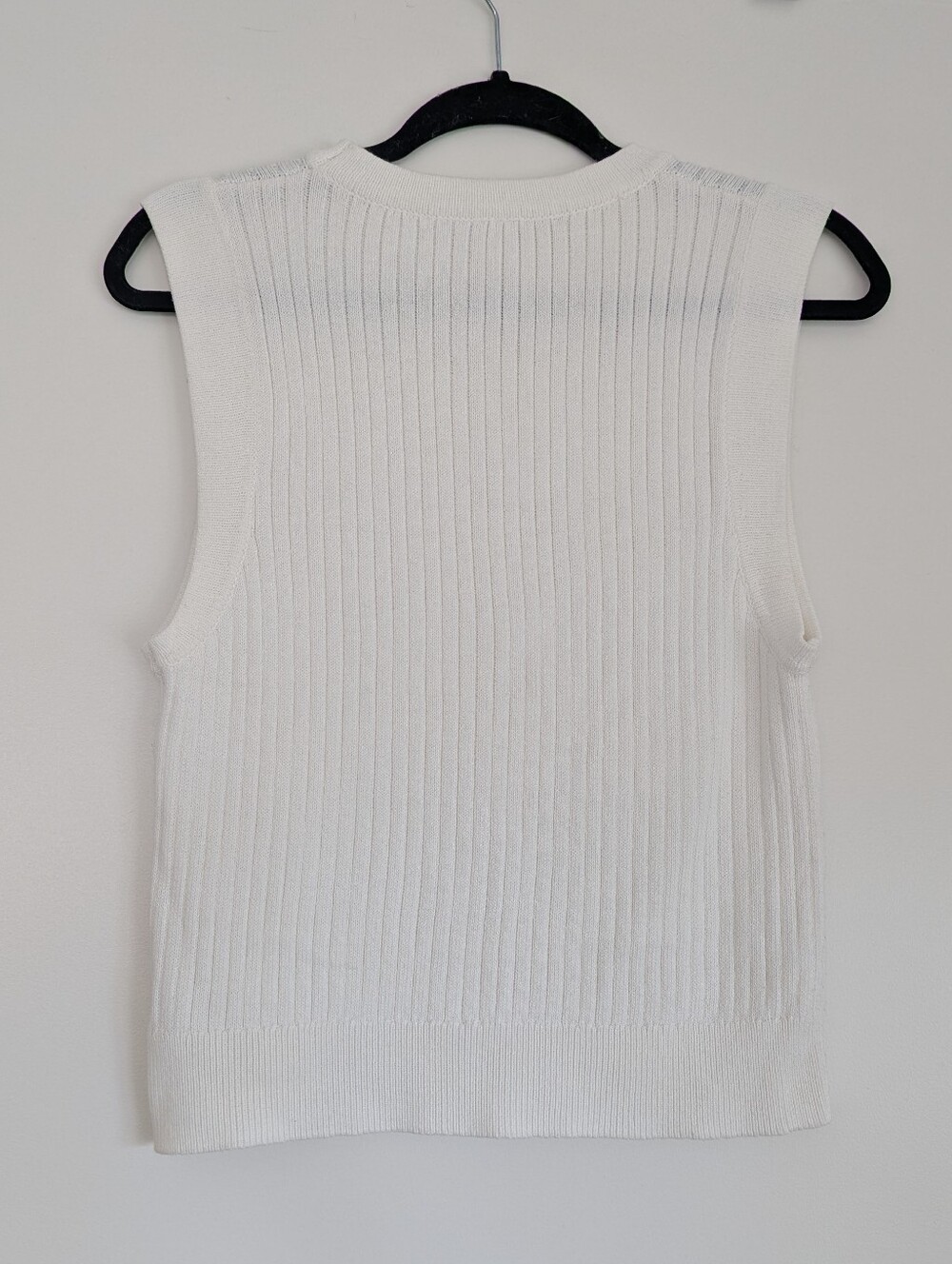 Commense White Ribbed Knit Tank Top - Picture 6 of 8